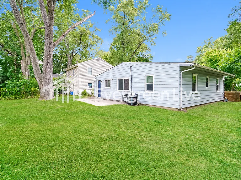 4752 Huxley Ct — Photo 14