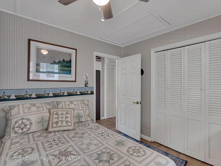61 Beachfront — Photo 10
