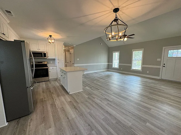 10070 E State Highway 97 — Photo 12