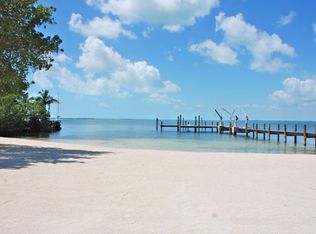 5 Bay Dr, Key Largo, FL 33037
