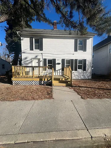 529 E William St Photo 1