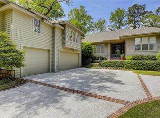 28 Red Oak Rd, Hilton Head Island, SC 29928