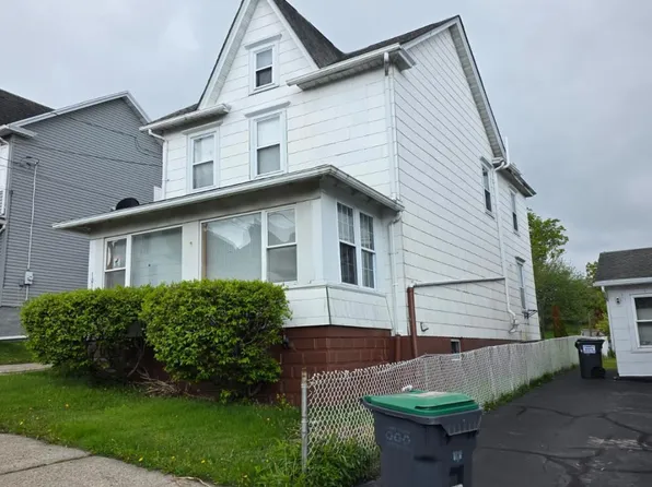 1012 Washington St, Freeland, PA 18224