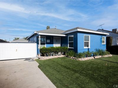 2561 E Washington St, Carson, CA, 90810