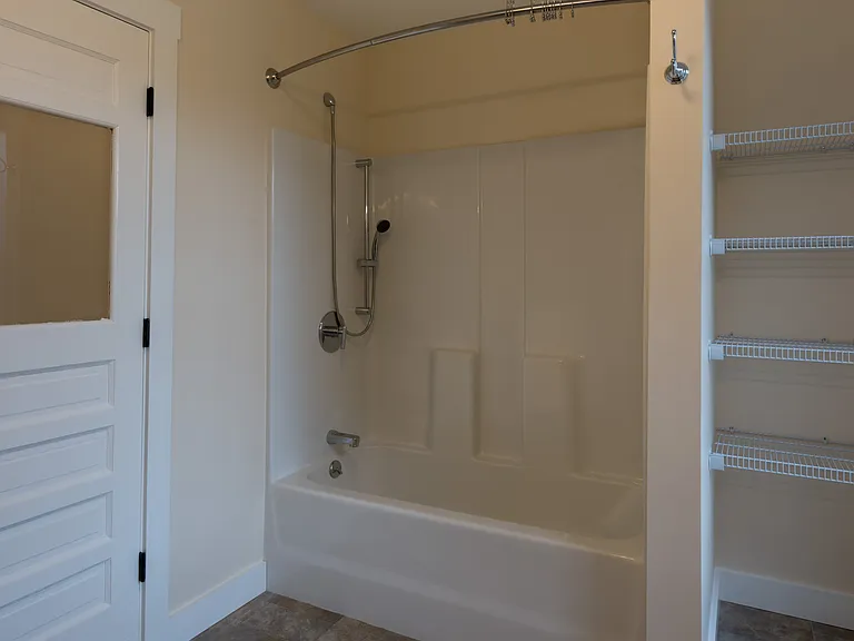 101 N Main St #203 — Photo 4