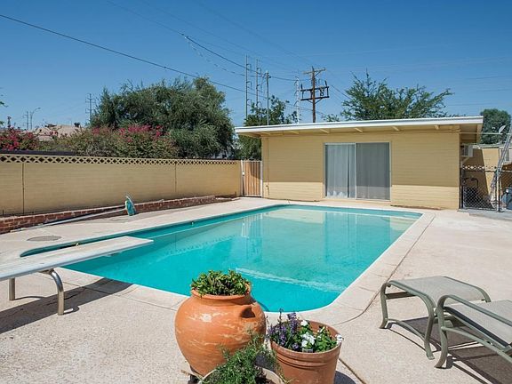 Beautiful Sparkling Pool