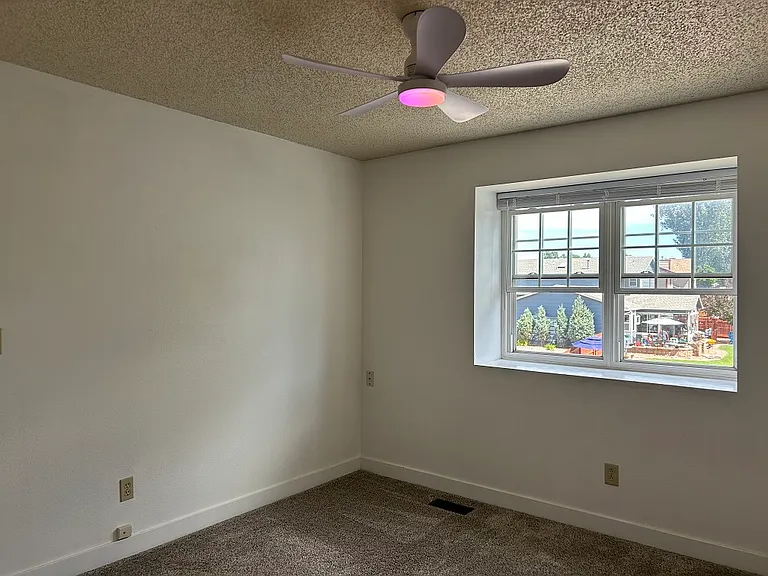 4187 Zurich Dr — Photo 12