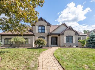 301 Pine Valley Dr, Bridgeville, PA 15017