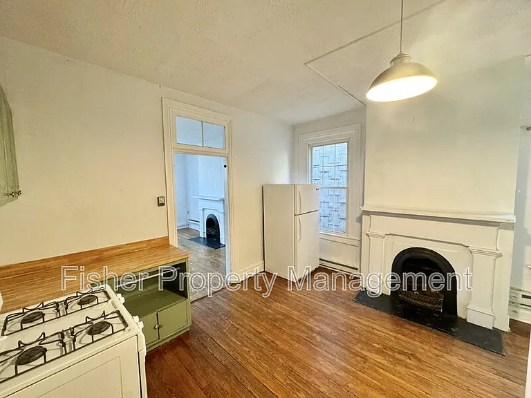 1921 Floyd Ave #2 — Photo 9