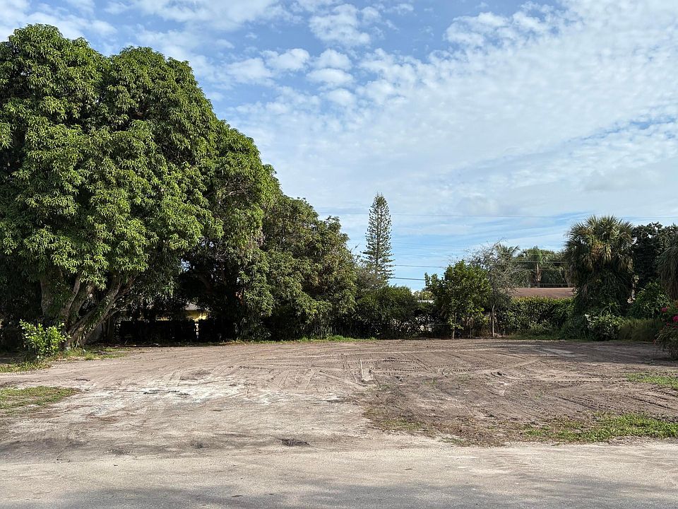 2nd image of 9426 Sunrise Drive