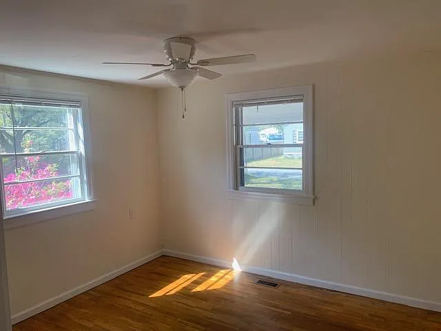 5206 Mulberry Ave — Photo 3