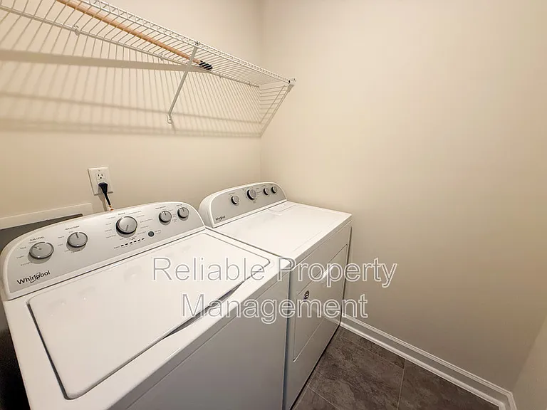 261 White Oak Ridge Dr — Photo 11