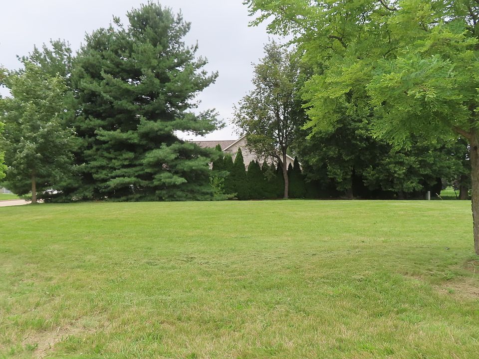 2nd image of 1913 S Stone Creek Blvd