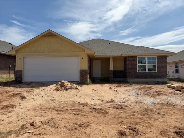1112 Redwood Creek Dr, Yukon, OK 73099