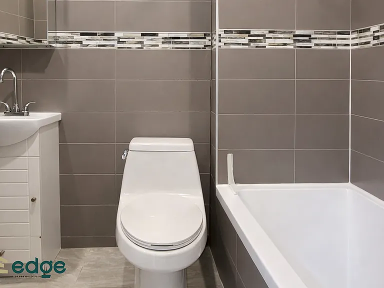 145 Driggs Ave #3F — Photo 7
