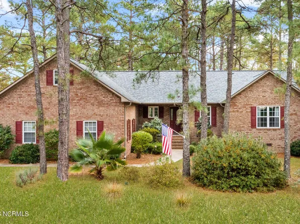 2048 Royal Pines Drive, New Bern, NC 28560