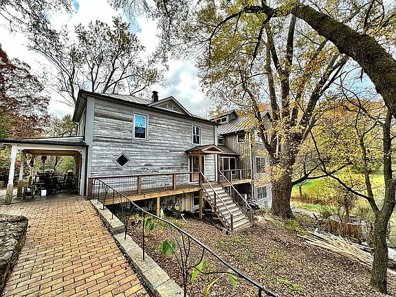 Renovated farmhouse/addition