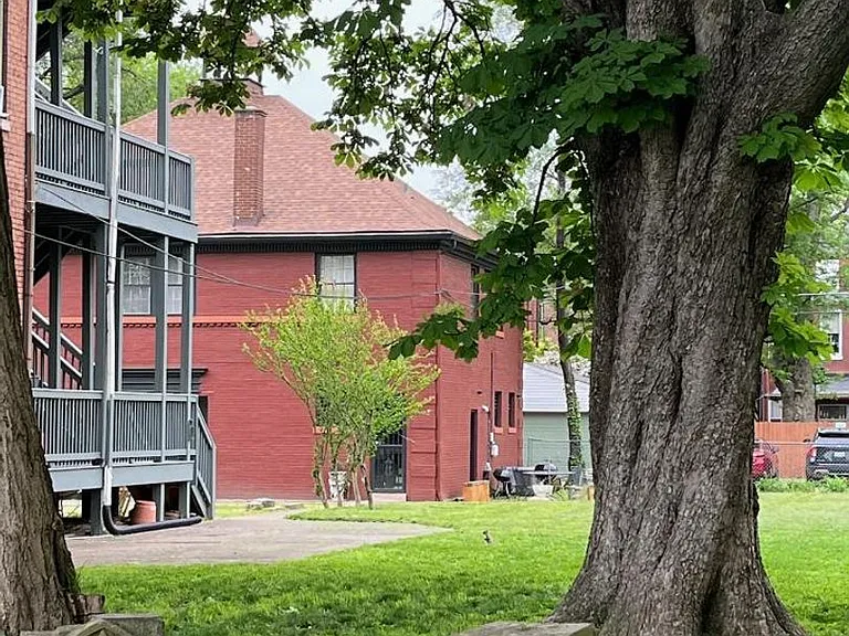1382 S. First St — Photo 35