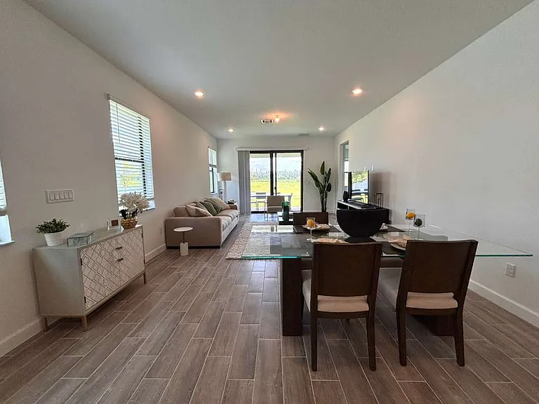 10660 NW Wilgrove Ln — Photo 12