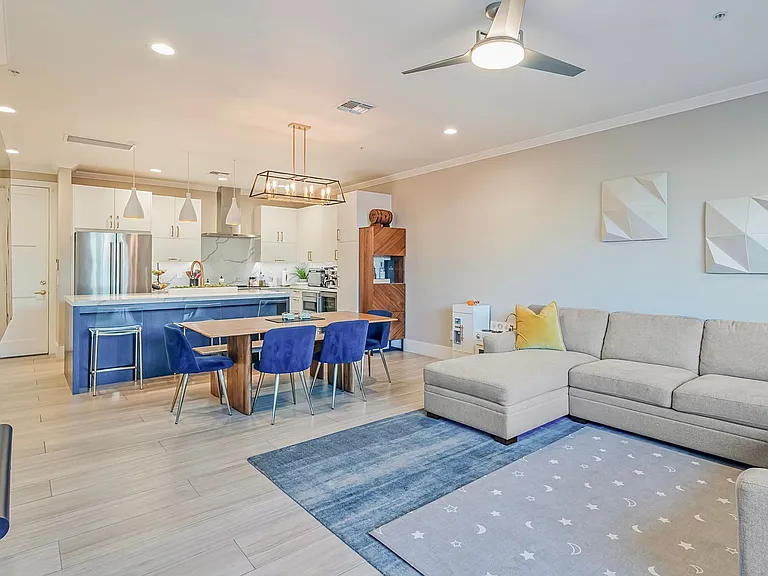 3107 N 70th St #1002 — Photo 5