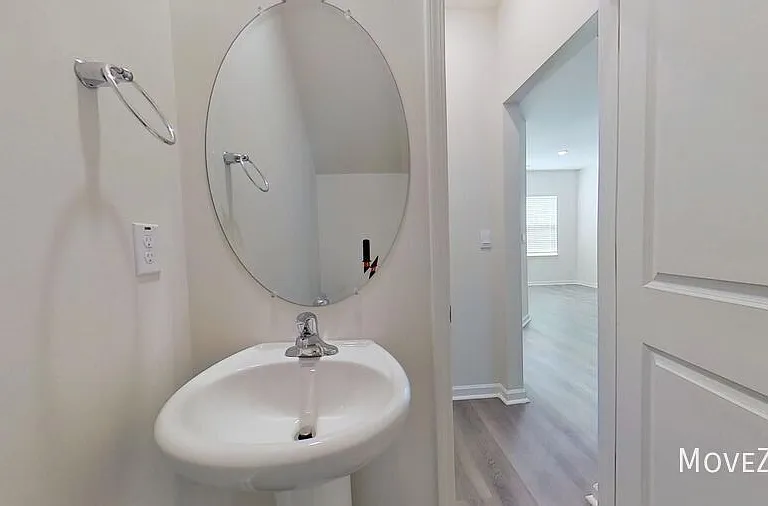 5403 Avery Dr — Photo 12