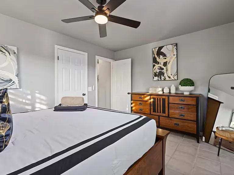 7608 E Osborn Rd — Photo 1