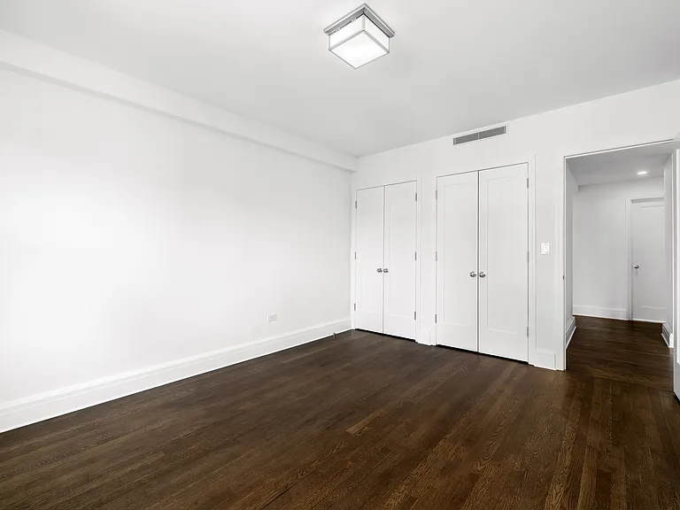1085 Park Ave #8A — Photo 10
