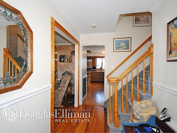 3rd image of 1838 Dogwood Ln