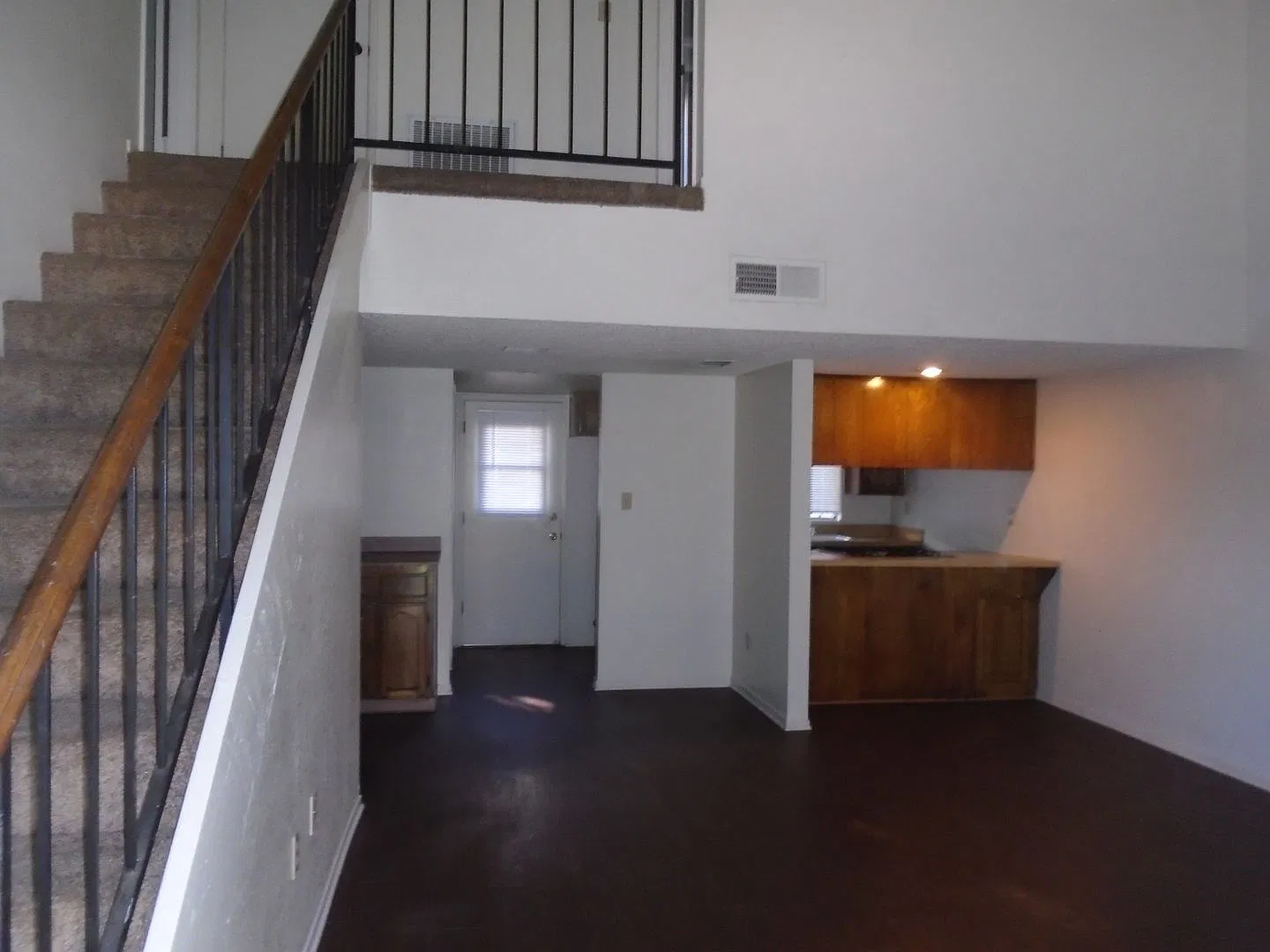 Laurelglen Blvd S. 7817 #A-D — Photo 3