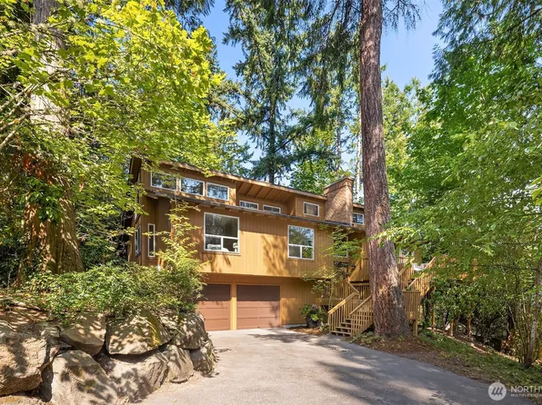 2215 W Lake Sammamish Parkway NE, Redmond, WA 98052