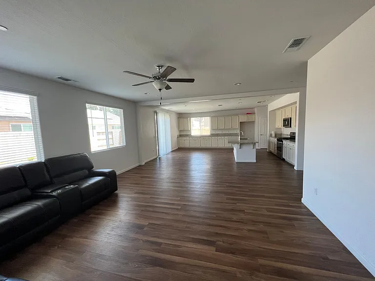 6720 E Vassar Ave — Photo 14