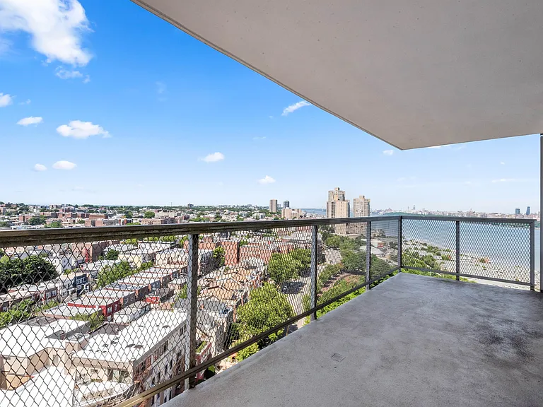 6050 Boulevard East #19C — Photo 22