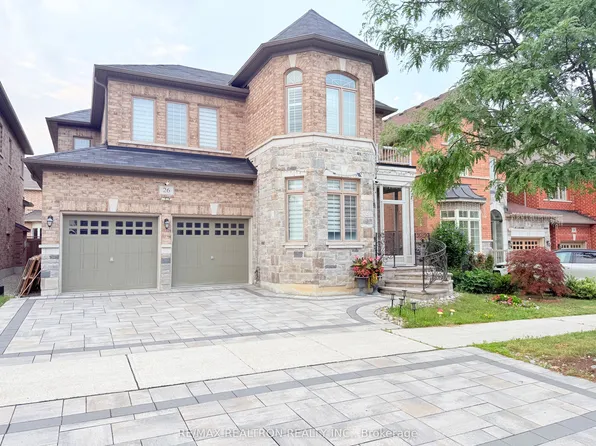 26 Hua Du Ave, Markham, ON L6C 0T2