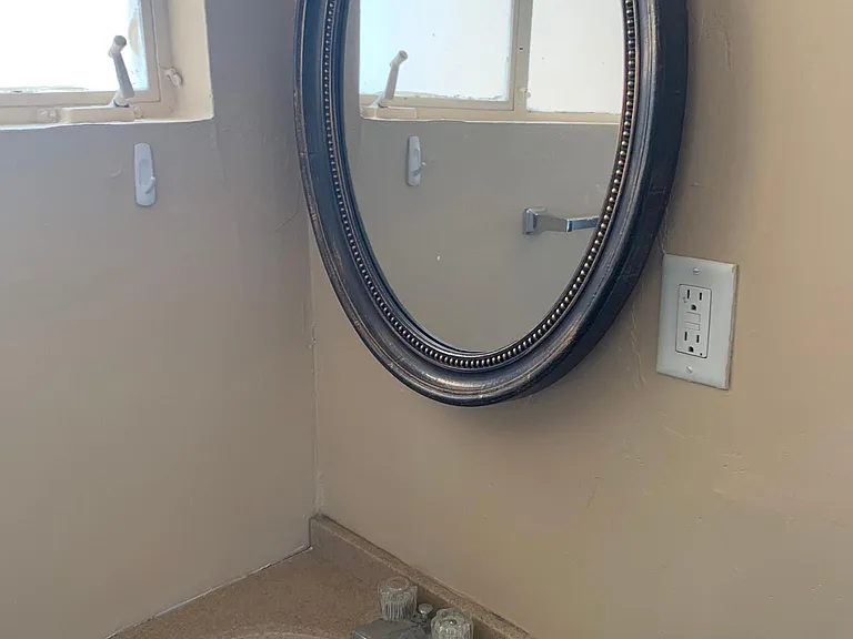 1425 E Hudson Dr — Photo 15