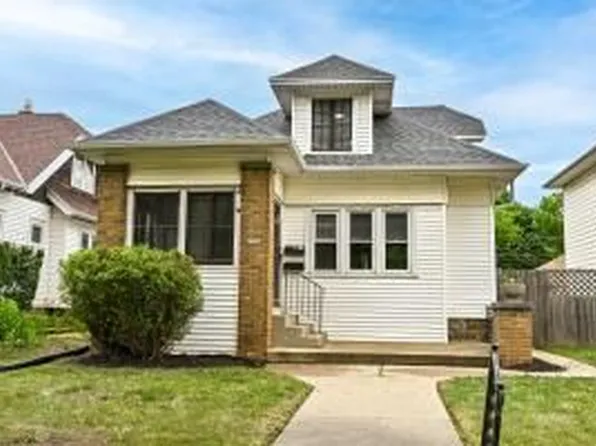 2908 N 51st St