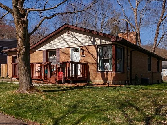 2nd image of 1000 Ellsworth Dr