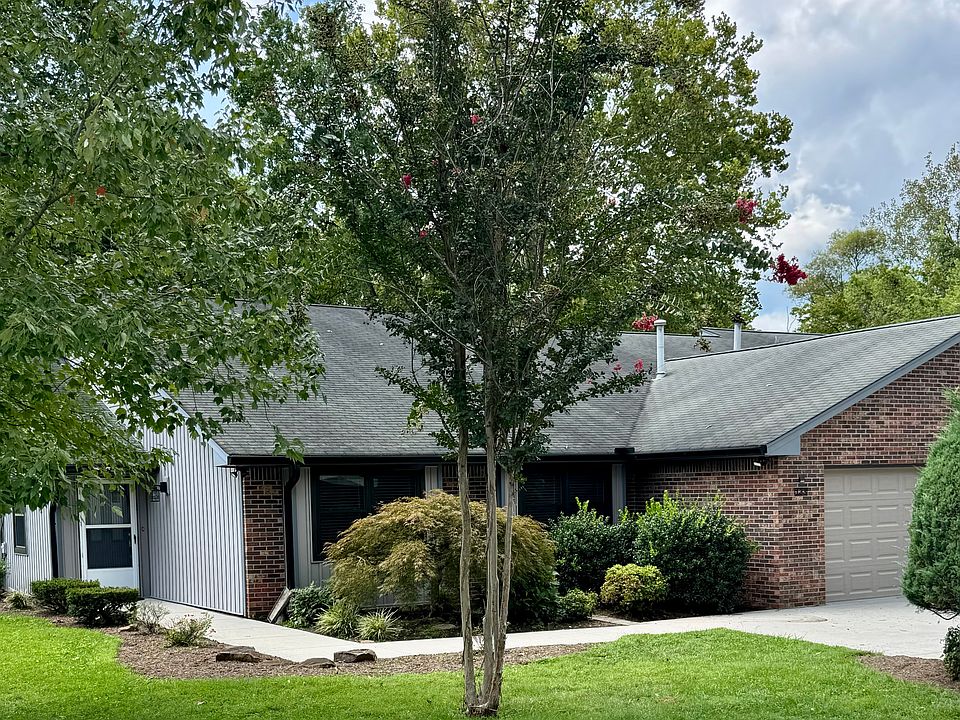 133 Brandeis Lane