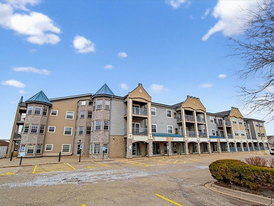 1st image of 2320 Jackson St Unit 214