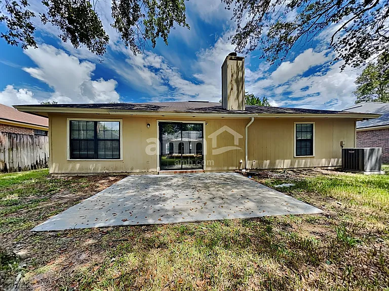 7568 Deer Cove Ln — Photo 21