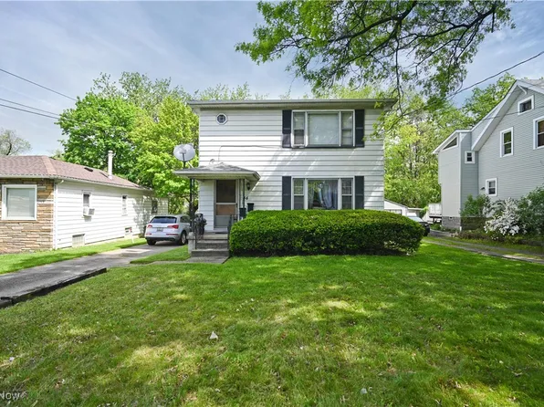 44 Indianola Rd, Youngstown, OH 44512
