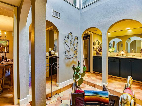 4th image of 3500 Enfield Rd APT E