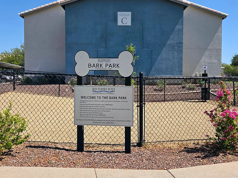 Experience a community designed with pets in mind, featuring an off-leash bark park and fun resident pet events throughout the year. We also accept large breeds!