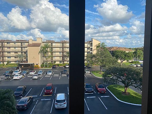 4th image of 7740 NW 50th St APT 407