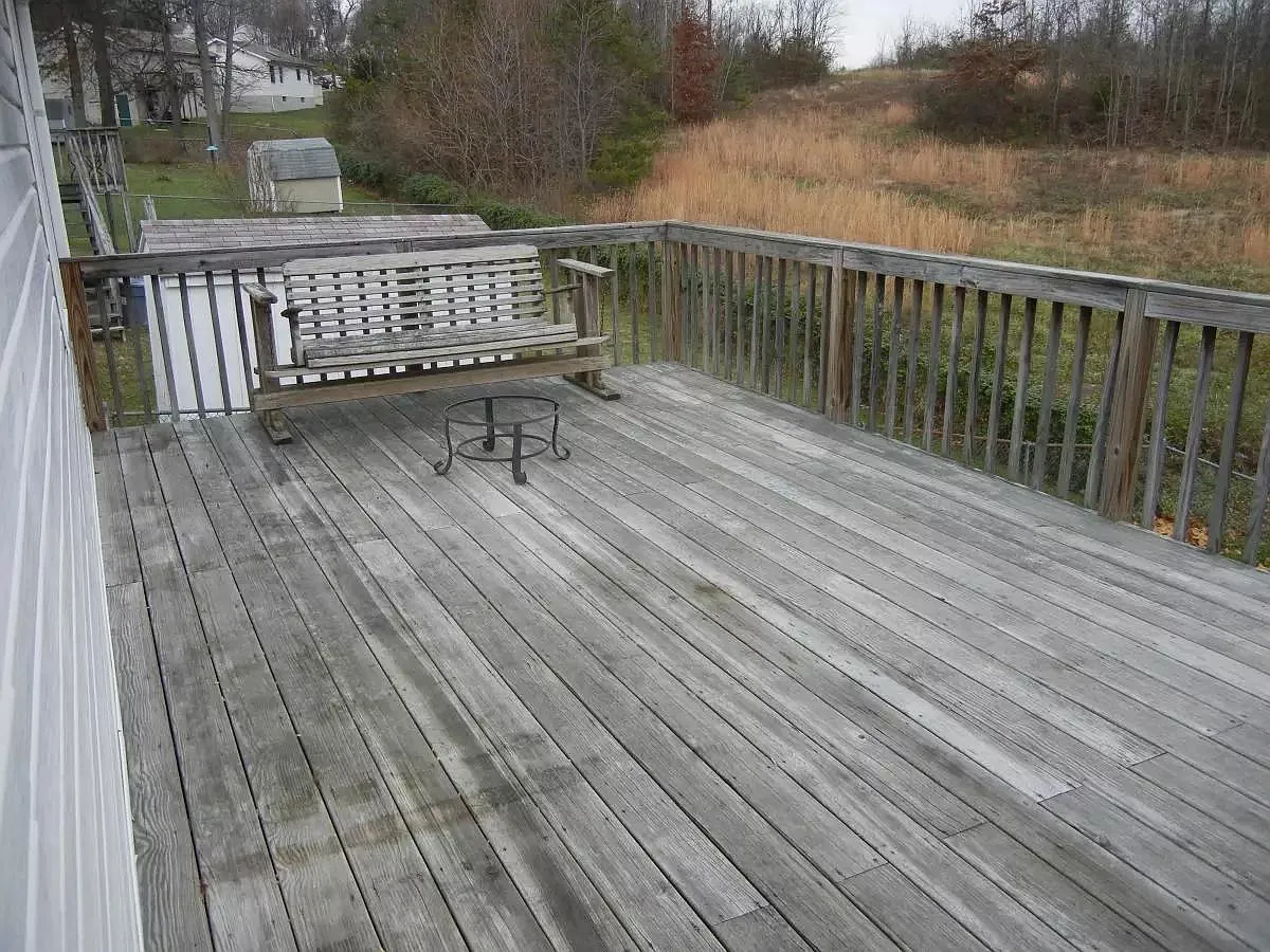 3 bed, 1600 sqft, $2,200 — Photo 3