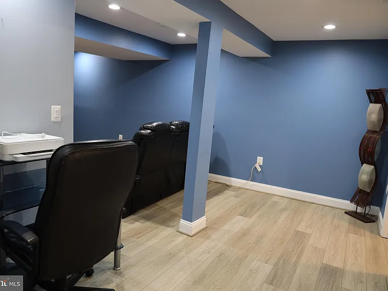123 Cameron St — Photo 40