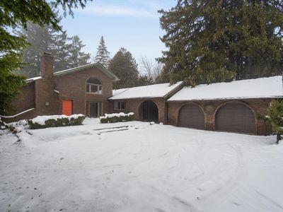 46641 Woodall Rd, Shelby Township, MI, 48317