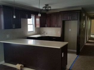 21820 134th Rd, Springfield Gardens, NY 11413