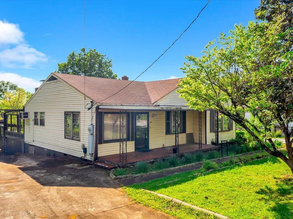 308 Worley Rd, Greenville, SC 29609