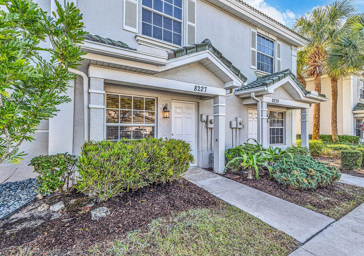 8227 Pacific Beach Dr — Photo 1