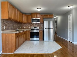 189 Carteret Ave, Jersey City, NJ 07305